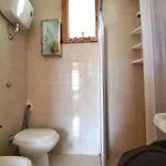 Casa X4 Con Balcone E Posto Auto Ll23 A Semesterbostad *
